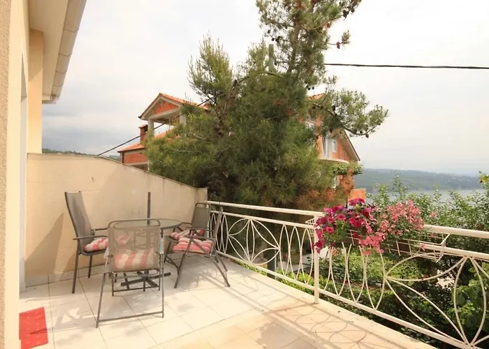 With A Parking Space Opatija - Volosko, Opatija - 2349 דירה