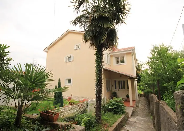 With A Parking Space Opatija - Volosko, Opatija - 2349 דירה