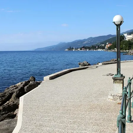 With A Parking Space Opatija - Volosko, Opatija - 2349 Lejlighed Volosko